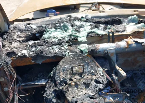 2005 Volkswagen New Beetle Gls z USA, uszkodzony, nr VIN 3VWCM31Y95M307885